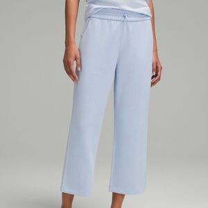 NWT Lululemon softstreme HR straight leg crop-utility blue-size 10